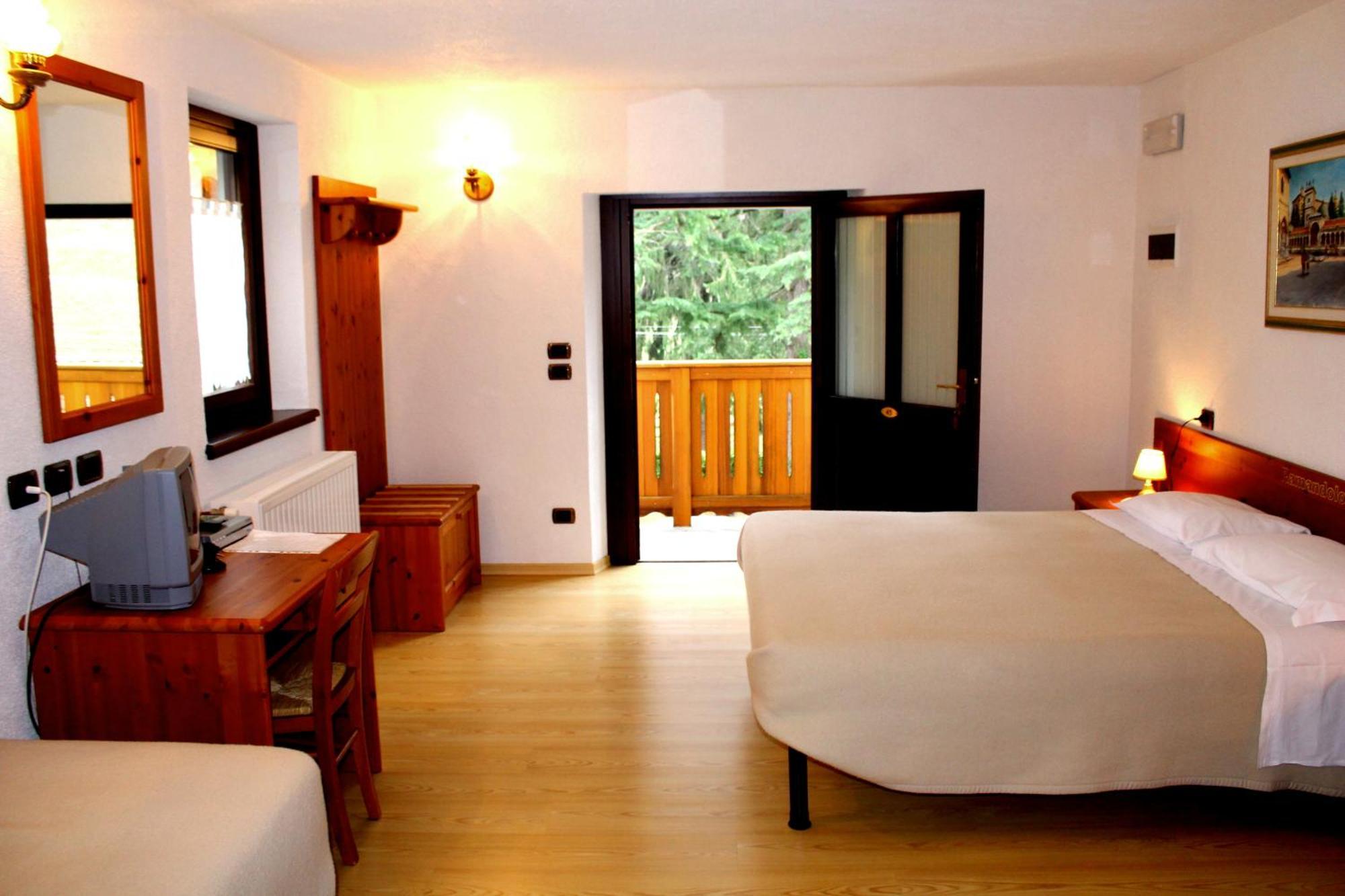 Country House Ramandolo Club Nimis Pokoj fotografie